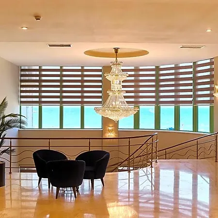 Hotel Malibu 4*